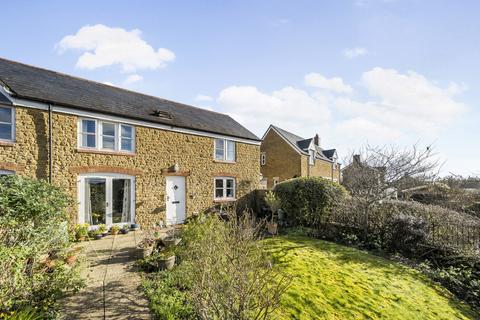 3 bedroom end of terrace house for sale, Fortnum Place, Ilminster, Somerset, TA19