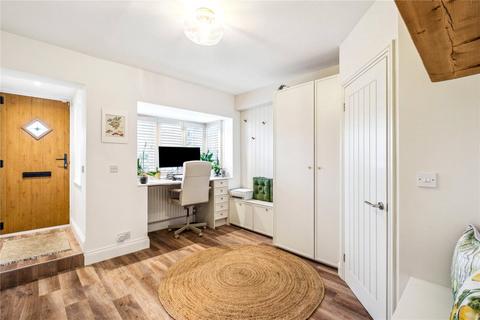67 Sandycombe Road, Richmond, TW9 2EP