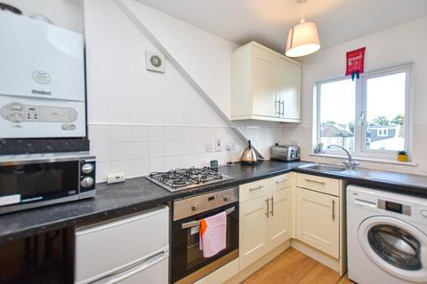 1 bedroom apartment to rent, Holmesdale Road, London, SE25