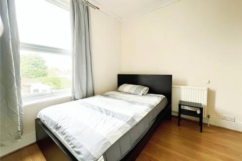 1 bedroom apartment to rent, Farnham Road, Guildford, Surrey, GU2
