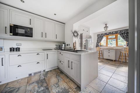 4 The Brackens, Orpington, BR6 6JH