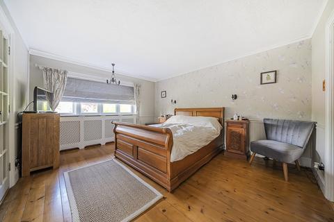 4 The Brackens, Orpington, BR6 6JH