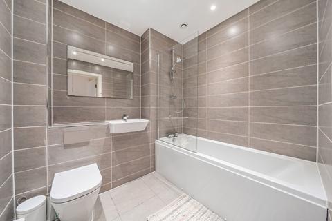 2 bedroom apartment for sale, Arla Place, Ruislip, MIddlesex