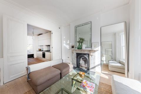 1 bedroom flat for sale, Chesterton Road, London