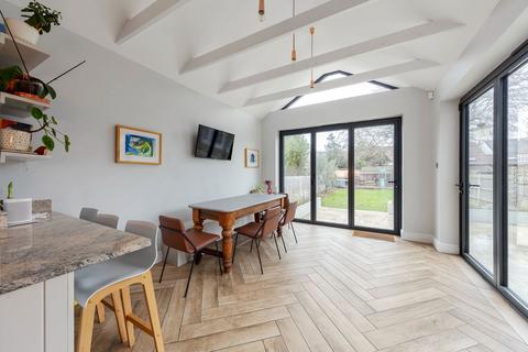 12 Cedars Road, Beckenham, BR3 4JF