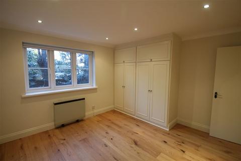 2 bedroom flat for sale, WANSTEAD E11