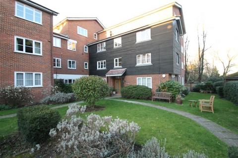 2 bedroom flat for sale, WANSTEAD E11