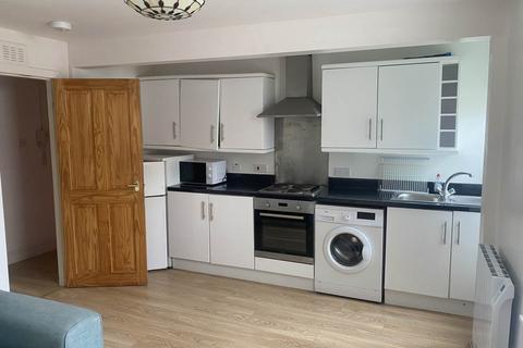 2 bedroom flat to rent, 260 G/2 Blackness Road, ,