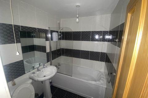 2 bedroom flat to rent, 260 G/2 Blackness Road, ,