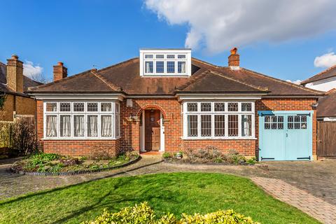 4 bedroom bungalow for sale, Gatesden Road, Fetcham, Leatherhead, Surrey, KT22