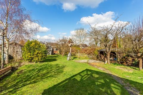 4 bedroom bungalow for sale, Gatesden Road, Fetcham, Leatherhead, Surrey, KT22