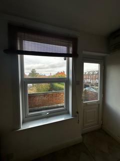 2 bedroom flat to rent, Tawney Street, Boston, PE21 6PD