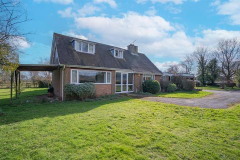 5 bedroom bungalow for sale, Morton Rough, Morton Green, Castlemorton , Malvern, WR13 6LR