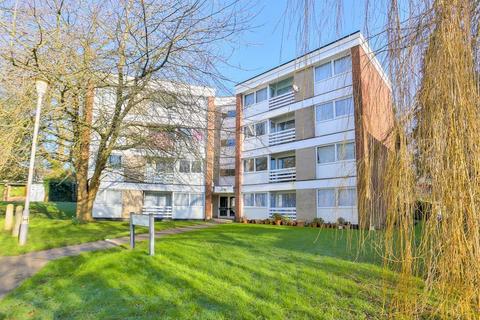 2 bedroom apartment to rent, Lemsford Road, Herts AL1