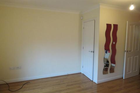 2 bedroom house to rent, Miskin Road, Dartford DA1