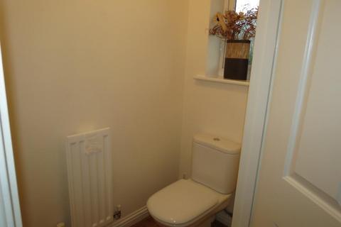 2 bedroom house to rent, Miskin Road, Dartford DA1