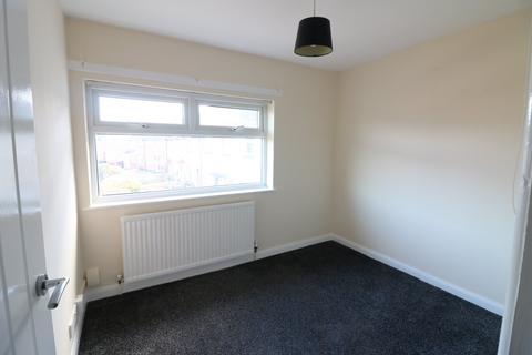 4 bedroom terraced house to rent, Hardy Close, Ellesmere Port CH66