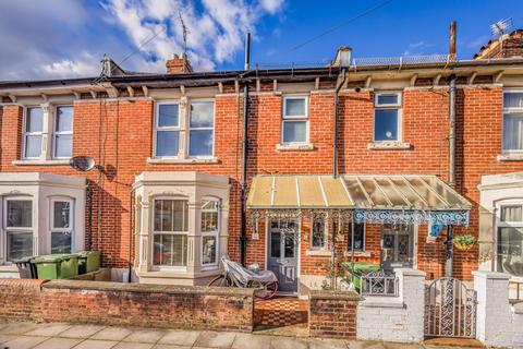 3 bedroom terraced house for sale, Milton Park Avenue, Hampshire PO4