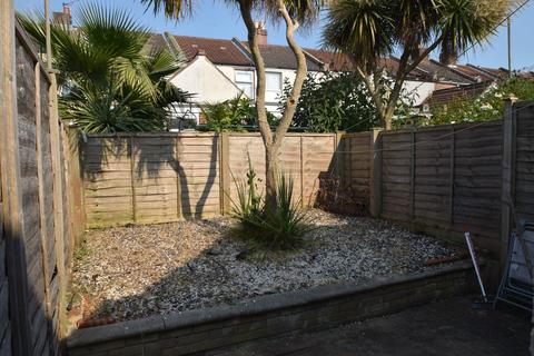 2 bedroom terraced house for sale, Sutherland Road, Hampshire PO4