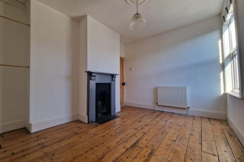 2 bedroom terraced house for sale, Sutherland Road, Hampshire PO4