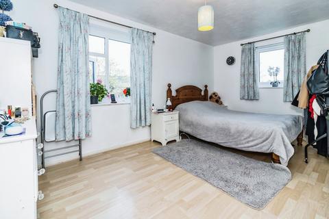 2 bedroom apartment for sale, Calico Close, Salford M3