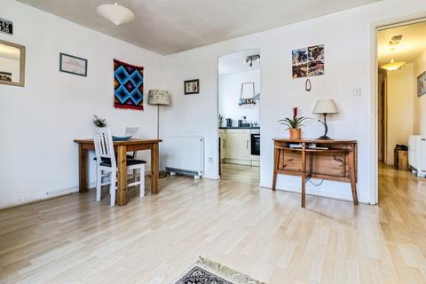 55 Calico Close, Salford, M3 6AH