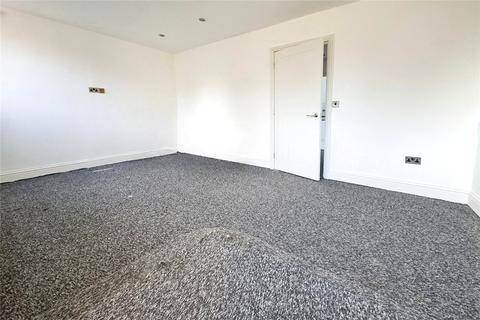 4 bedroom end of terrace house to rent, West Street, Kent ME13