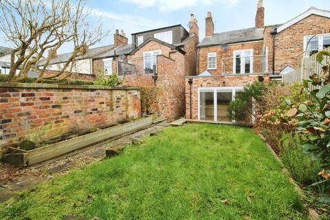 2 bedroom semi-detached house to rent, Moss Lane, Cheshire SK9