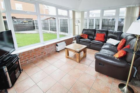 8 Birchtrees Croft, Birmingham, B26 1EF