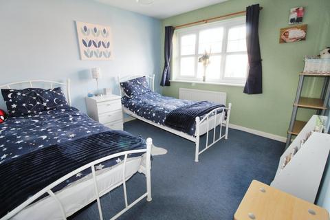 8 Birchtrees Croft, Birmingham, B26 1EF