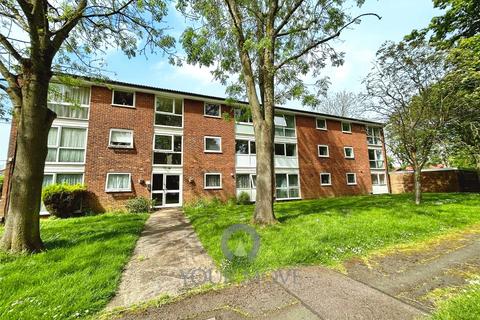 2 bedroom flat to rent, Chenies Court, Hertfordshire HP2