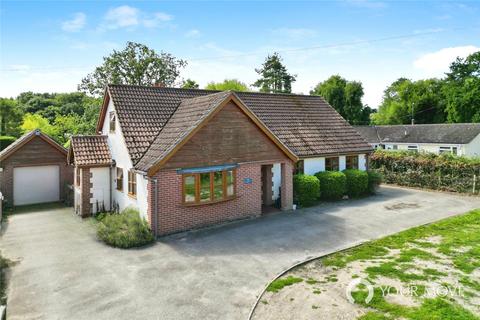 5 bedroom bungalow for sale, Holly Lane, Beccles NR34