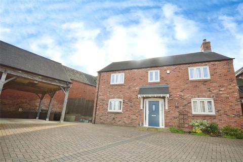 3 bedroom detached house for sale, Manor Gardens, Swadlincote DE12