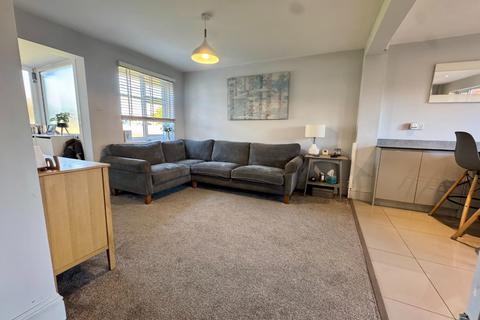 126 Buckingham Drive, Luton, LU2 9RD