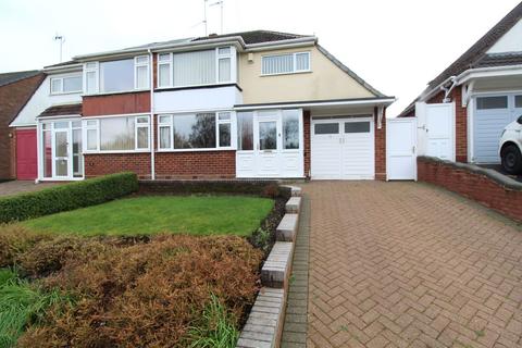 Lutley Mill Road, Halesowen B63