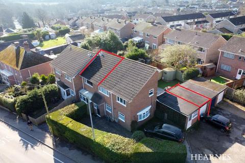 2 bedroom terraced house for sale, Blandford Road, Corfe Mullen, BH21 3HD