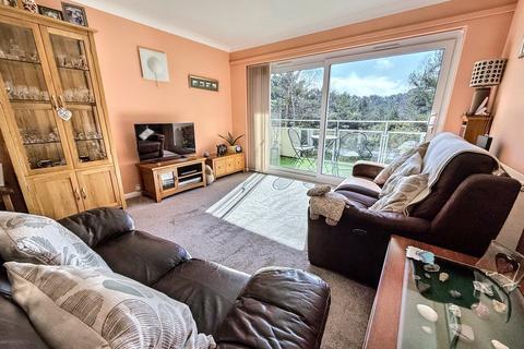 2 bedroom flat for sale, Ferndown