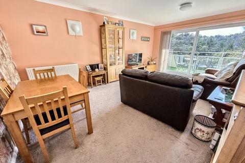 2 bedroom flat for sale, Ferndown