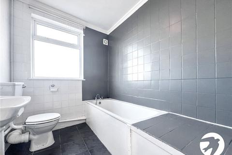 4 bedroom flat to rent, Eltham High Street, London, SE9