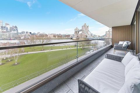 3 bedroom flat to rent, Crown Square, One Tower Bridge, London, SE1