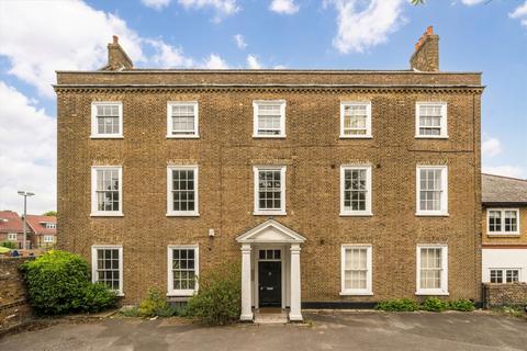 Little Ealing Lane, London W5