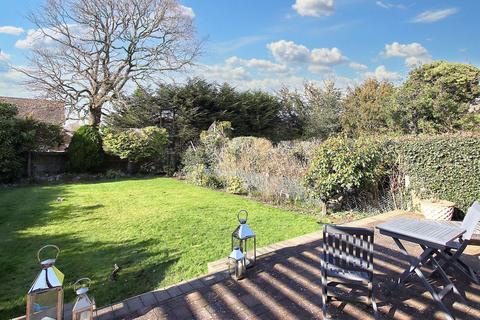 11 Cheston Avenue, Croydon, CR0 8DE