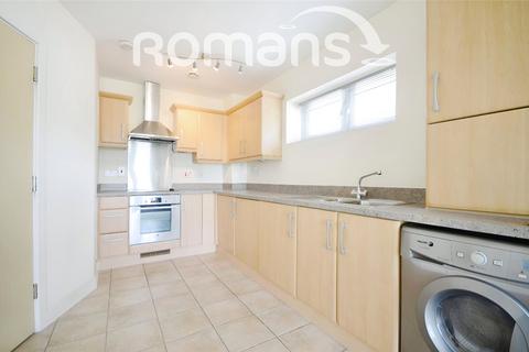 2 bedroom flat to rent, Edmund Court, Basingstoke, RG24