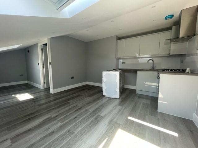 30 Pioneer Kitchen (