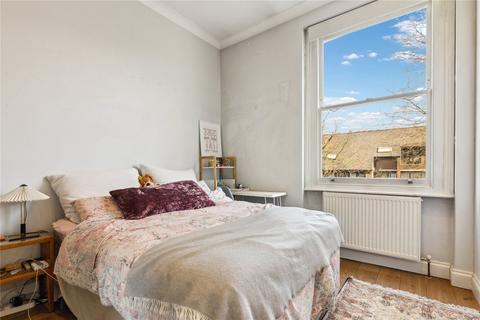 2 bedroom apartment to rent, Aldridge Road Villas, London, W11