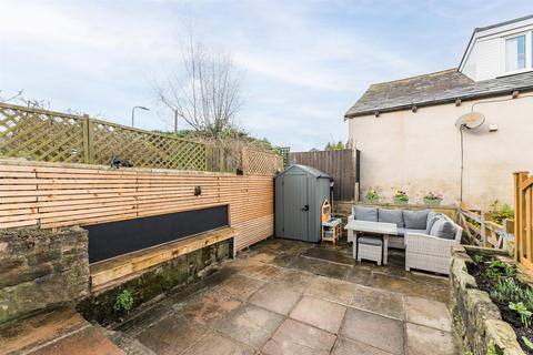 2 bedroom end of terrace house for sale, Dicks Garth Road, Menston LS29