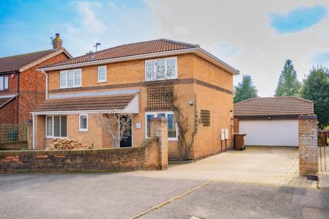 Eaton Grange Drive, Long Eaton, NG10