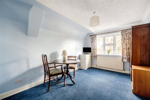 1 bedroom apartment for sale, Copthorne Court, Station Road, Leatherhead