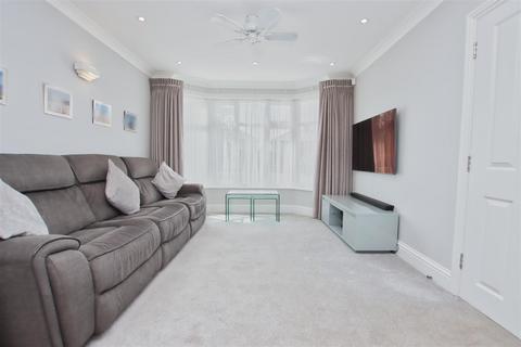 3 bedroom semi-detached house for sale, Bullhead Road, Borehamwood