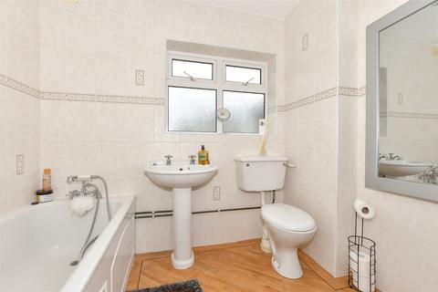 The Silvers Selling Road, Old Wives Lees, Canterbury, CT4 8BH